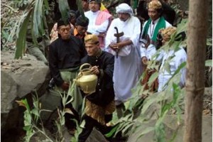 Prosesi upacara adat kaswin cai