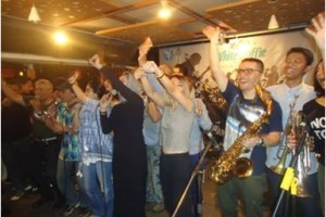 Bandung Pasti Asyiik , Musik Tanpa Batas