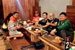 Suasana nyaman Qinthara Coffee And Roastery di kawasan Ciporang, Kuningan.