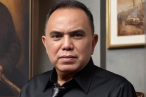 R. HAIDAR ALWI
